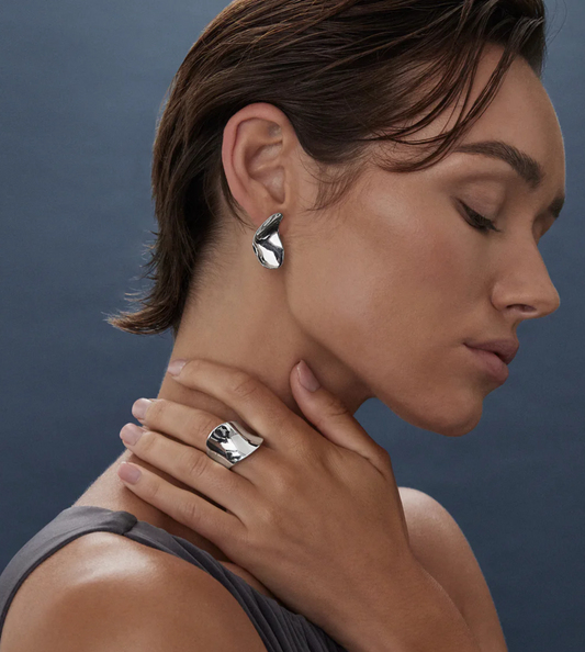 Bold Concave Rings